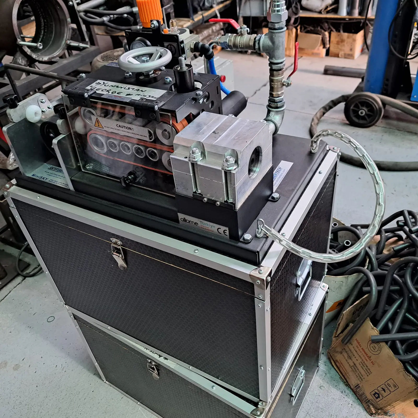 minisky fiber blowing machine delivered to greece